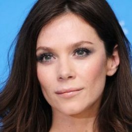 Anna Friel  Image